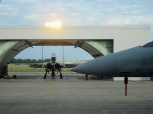 整備ポイントに駐機中のF-15J